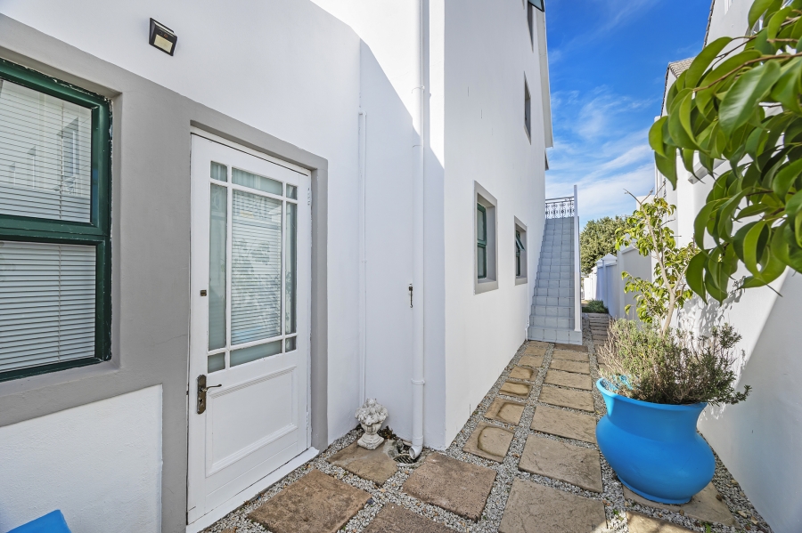 21 Bedroom Property for Sale in Rosendal Western Cape